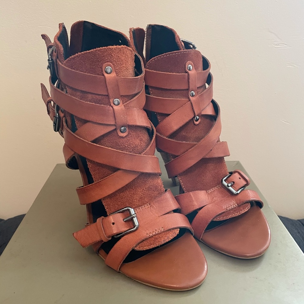 Heeled strappy sandals